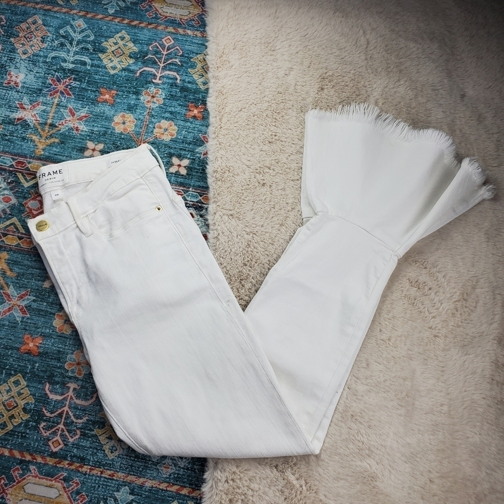 Frame White Flare Hem Leg Jean Pants 26